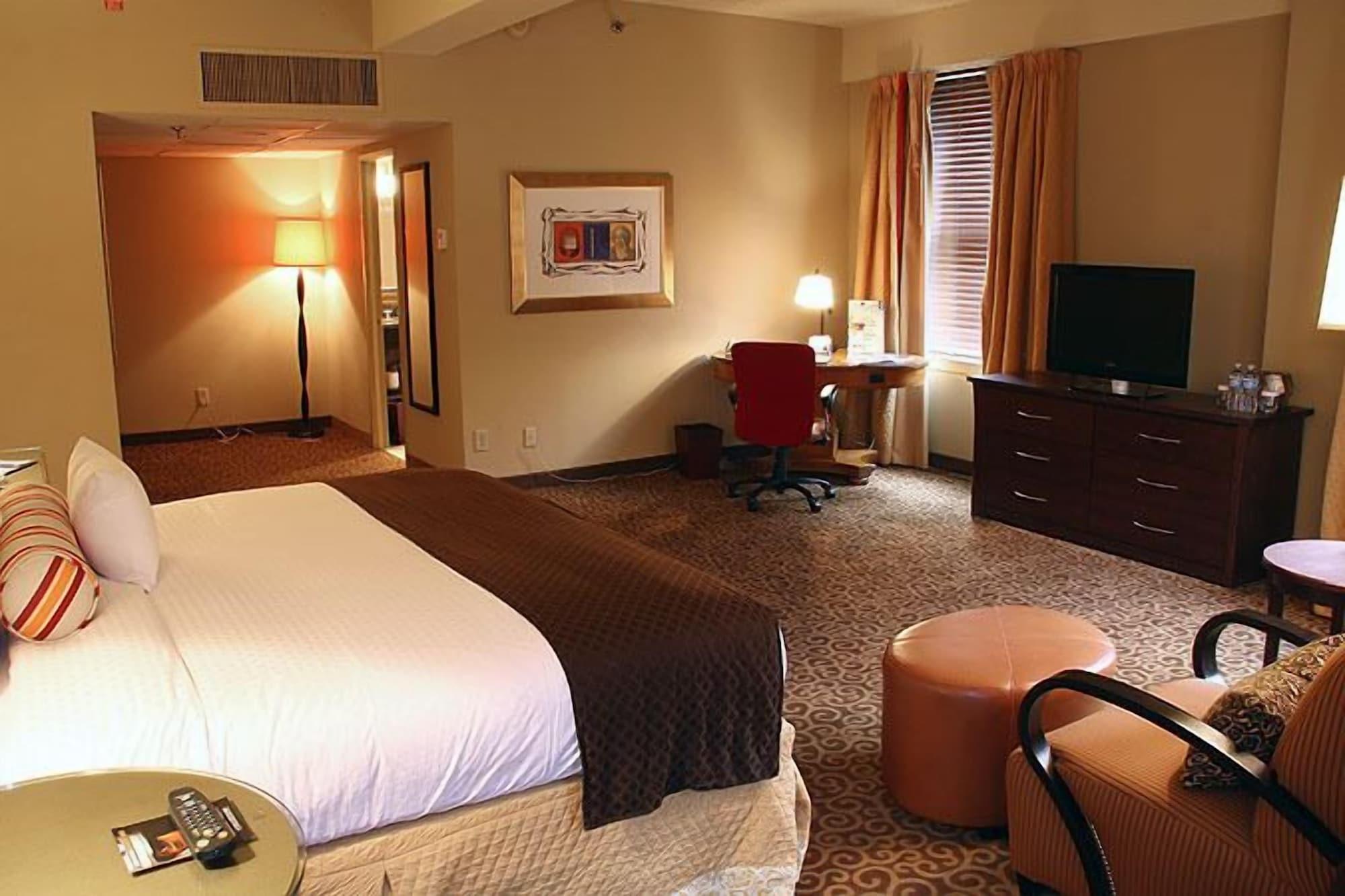 Готель Doubletree By Hilton Memphis Downtown Екстер'єр фото