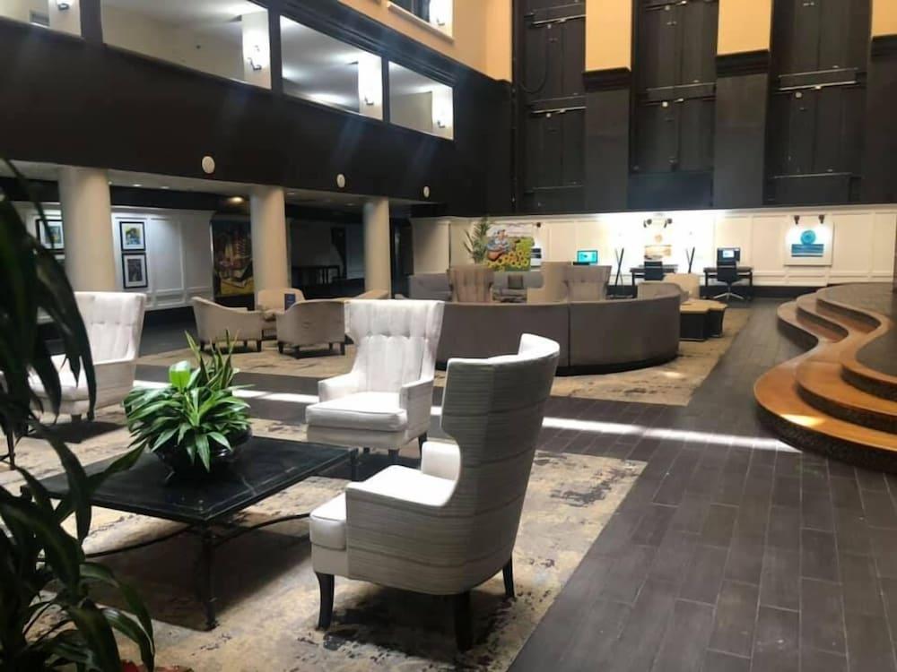 Готель Doubletree By Hilton Memphis Downtown Екстер'єр фото