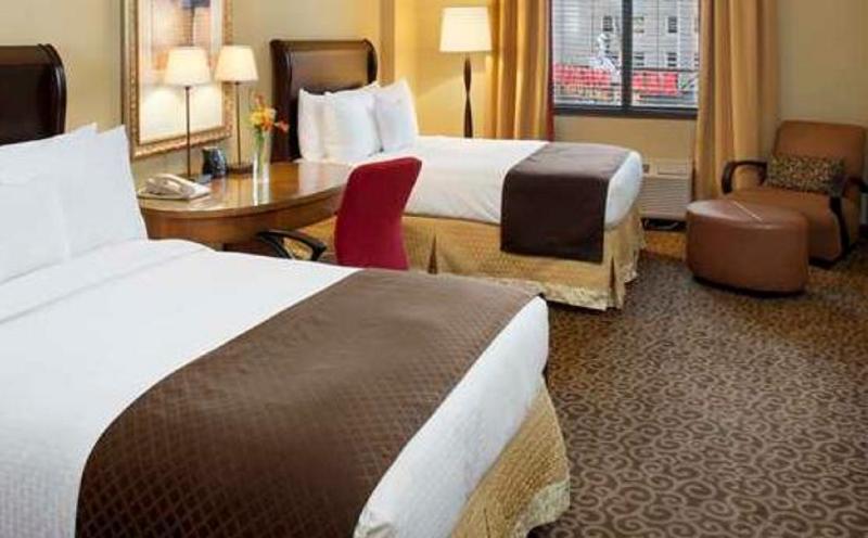 Готель Doubletree By Hilton Memphis Downtown Екстер'єр фото