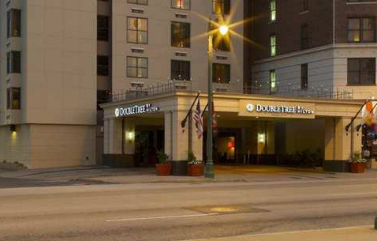 Готель Doubletree By Hilton Memphis Downtown Екстер'єр фото